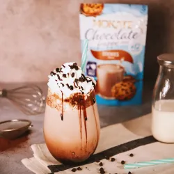 Mokate Chocolate Frappe Drink Ciasteczko
