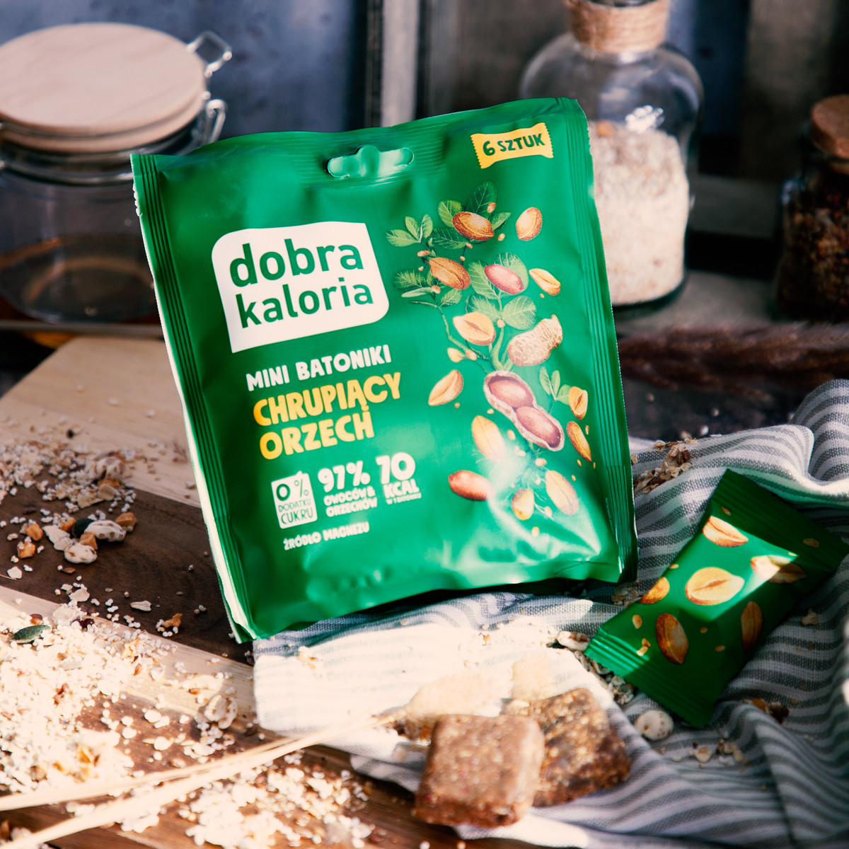 MINI CRUNCHY NUT BARS (6 PIECES)