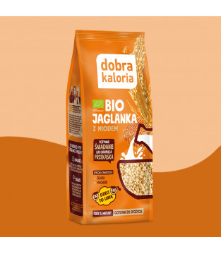 Organic millet porridge with honey