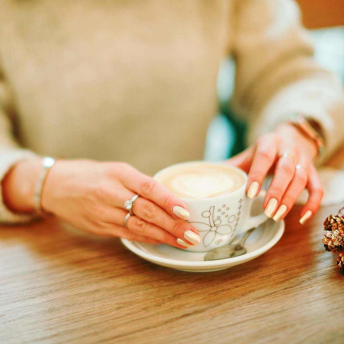 CAPPUCCINO MOKATE BOMBONIERKA 9 SZTUK ZESTAW ŚWIĘTA